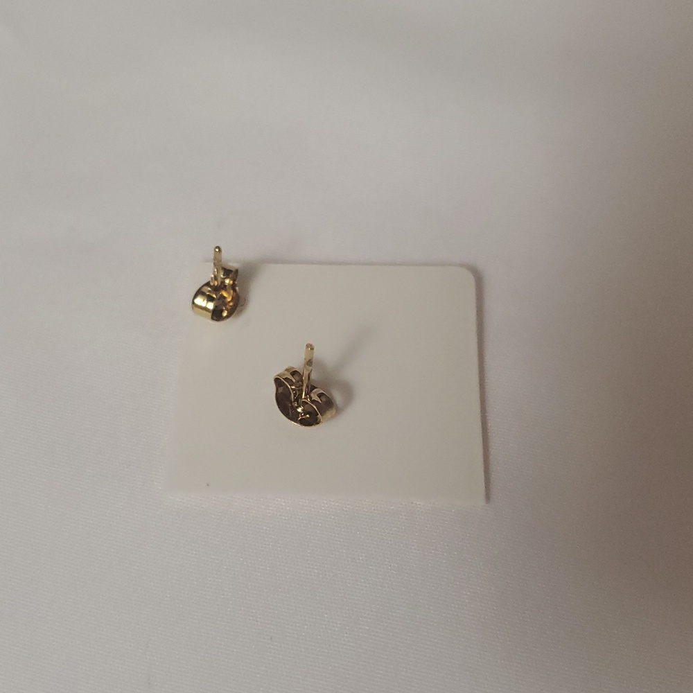 SET!!! Gold Clover Necklace and Earring (Both are open cut design) - Picture 5 of 5